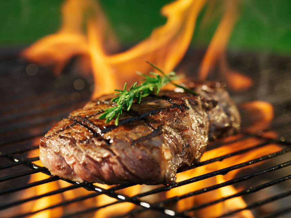 Pelajari Tingkat Kematangan Steak Daging Sapi Yuk